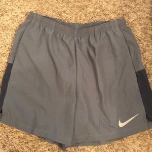 Nike Dri-Fit Flex Challenger Short 5”